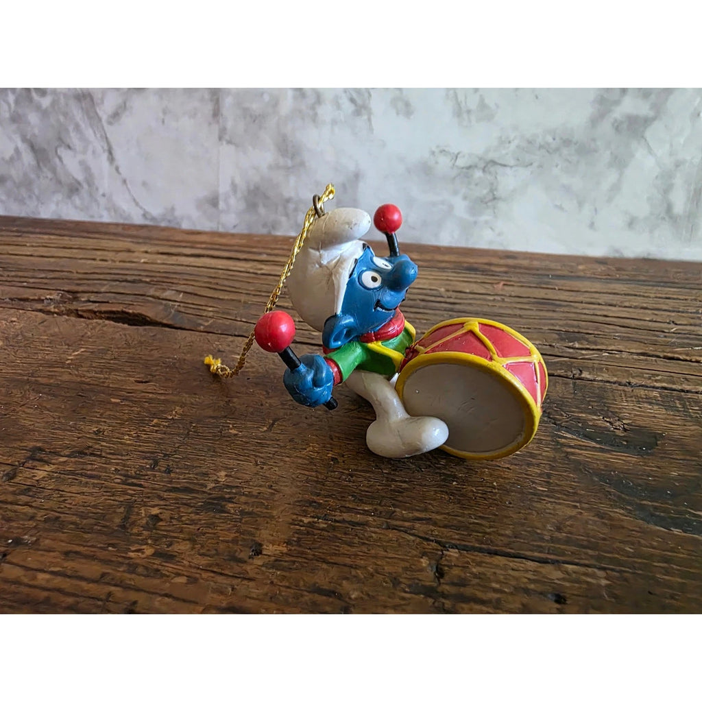 Vintage 1981 Peyo Smurf Drummer Christmas Ornament PVC Figure Drumming Smurf