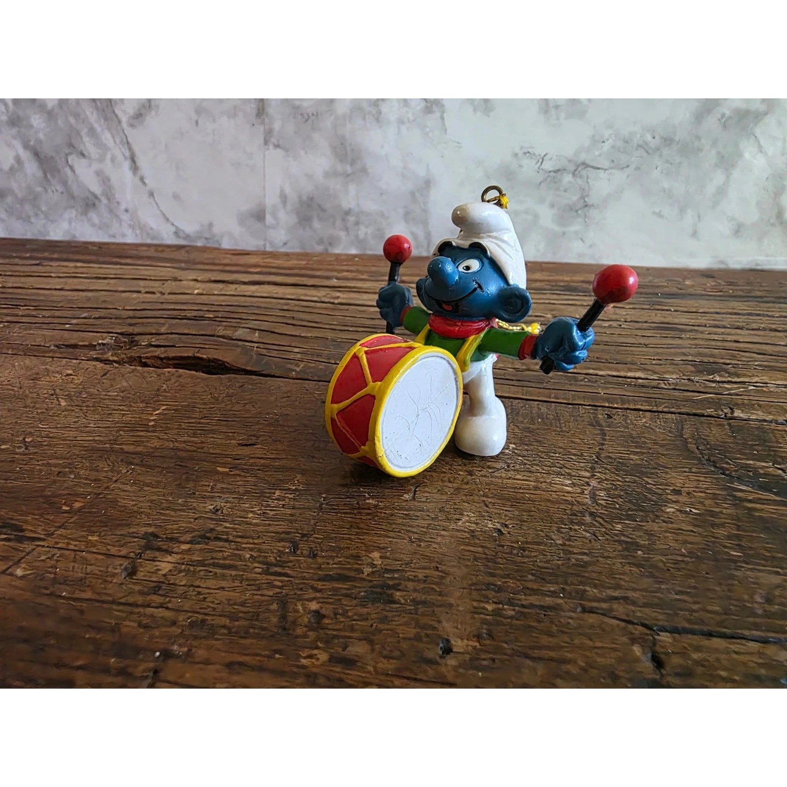 Vintage 1981 Peyo Smurf Drummer Christmas Ornament PVC Figure Drumming Smurf
